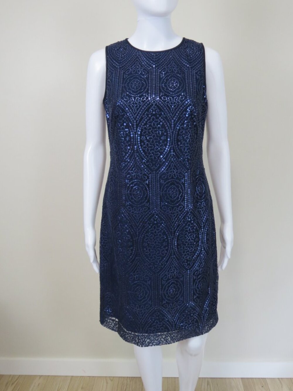 NEW Lauren Ralph Lauren Sequined Cocktail Dress SIZE 2 *see measurements